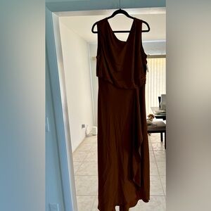 Elegant Brown Sleeveless Dress